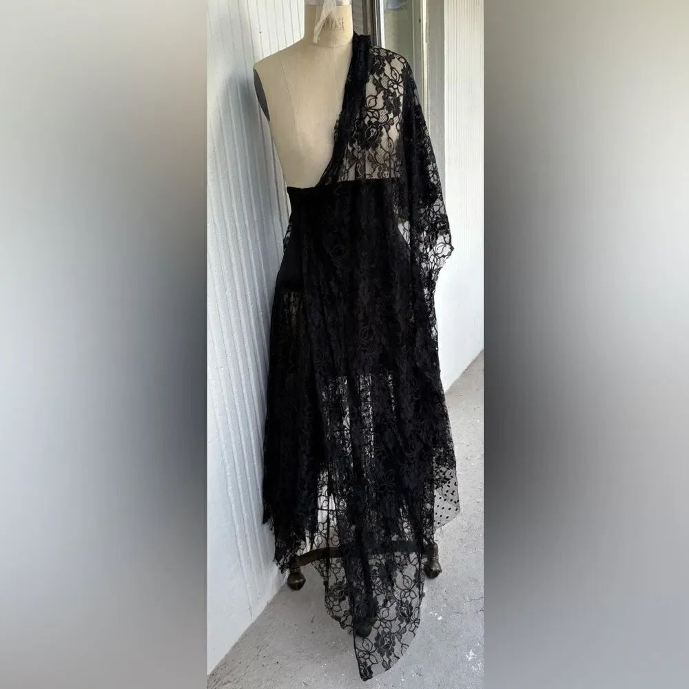 Elegant Black Lace Corset skirt